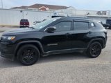 Used 2022 Jeep Compass Latitude w/ Convenience Group image 2