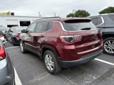 Used 2022 Jeep Compass Latitude image 5