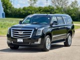 Used 2019 Cadillac Escalade ESV 4WD image 3