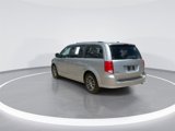 Used 2017 Dodge Grand Caravan SXT image 6