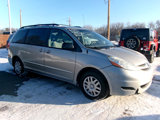 Used 2009 Toyota Sienna CE image 3