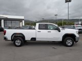 Used 2022 GMC Sierra 2500 Pro w/ Convenience Package image 6