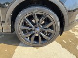 Used 2017 Ford Escape SE w/ SE Sport Appearance Package image 3