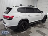 Used 2024 Volkswagen Atlas Peak Edition SE image 4