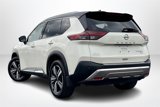 Used 2021 Nissan Rogue Platinum image 4