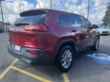 Used 2017 Jeep Cherokee Sport image 5