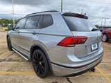 Used 2020 Volkswagen Tiguan SE R-Line image 3