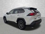 Used 2022 Toyota RAV4 XLE Premium image 4