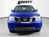 Used 2015 Nissan Frontier SV image 2