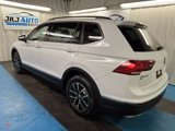 Used 2021 Volkswagen Tiguan SE w/ Panoramic Sunroof Package image 6