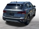 New 2024 Volkswagen Taos SE image 6