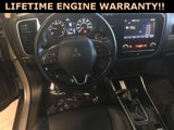 Used 2020 Mitsubishi Outlander SEL image 3