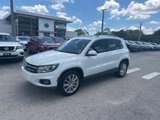 Used 2016 Volkswagen Tiguan SE image 2
