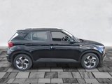 New 2025 Hyundai Venue SEL image 3