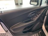 Used 2019 Chevrolet Trax LT w/ LT Convenience Package image 4
