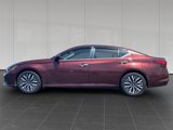 Used 2023 Nissan Altima 2.5 SV image 2