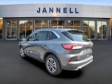 Used 2022 Ford Escape SEL w/ Technology Package image 4