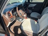 Used 2015 Jeep Renegade Latitude image 5