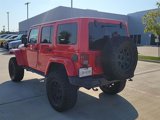 Used 2015 Jeep Wrangler Unlimited Rubicon image 4