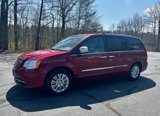 Used 2013 Chrysler Town & Country Limited w/ Luxury Group image 3