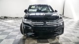 New 2024 Volkswagen Tiguan SE R-Line image 2