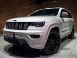Used 2017 Jeep Grand Cherokee Altitude image 2