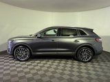Used 2020 Lincoln Nautilus Reserve image 5