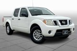 Used 2016 Nissan Frontier SV image 2