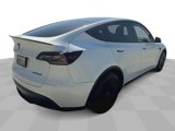 Used 2020 Tesla Model Y Long Range image 4