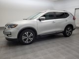 Used 2018 Nissan Rogue SL image 2