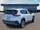 Used 2021 Nissan Rogue SV image 4