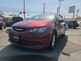 Used 2017 Chrysler Pacifica Touring w/ Tire & Wheel Group image 3