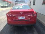 Used 2025 Toyota Camry SE image 3