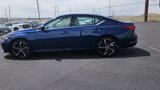 Used 2023 Nissan Altima 2.5 SR image 2