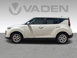 Used 2021 Kia Soul S image 3