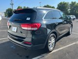 Used 2016 Kia Sorento LX w/ LX Convenience Package image 5