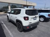Used 2017 Jeep Renegade Altitude image 2