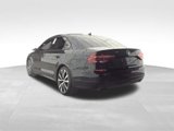 Used 2018 Volkswagen Passat 3.6 image 5