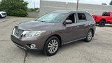 Used 2015 Nissan Pathfinder SV image 2