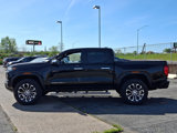 New 2025 GMC Canyon Denali image 4