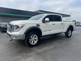 Used 2019 Nissan Titan SL image 6