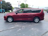 Used 2022 Chrysler Voyager LX image 5