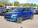 Used 2023 Kia Seltos S w/ Navigation Package image 4