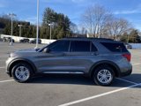 Used 2021 Ford Explorer XLT image 2