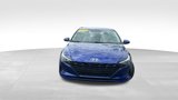 Used 2023 Hyundai Elantra SEL image 2