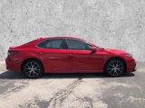 Used 2022 Toyota Camry SE image 3