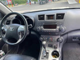 Used 2012 Toyota Highlander SE image 3