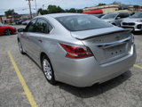 Used 2015 Nissan Altima 2.5 S image 2