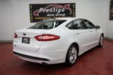Used 2015 Ford Fusion SE image 2