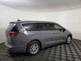 New 2025 Chrysler Pacifica Select image 5